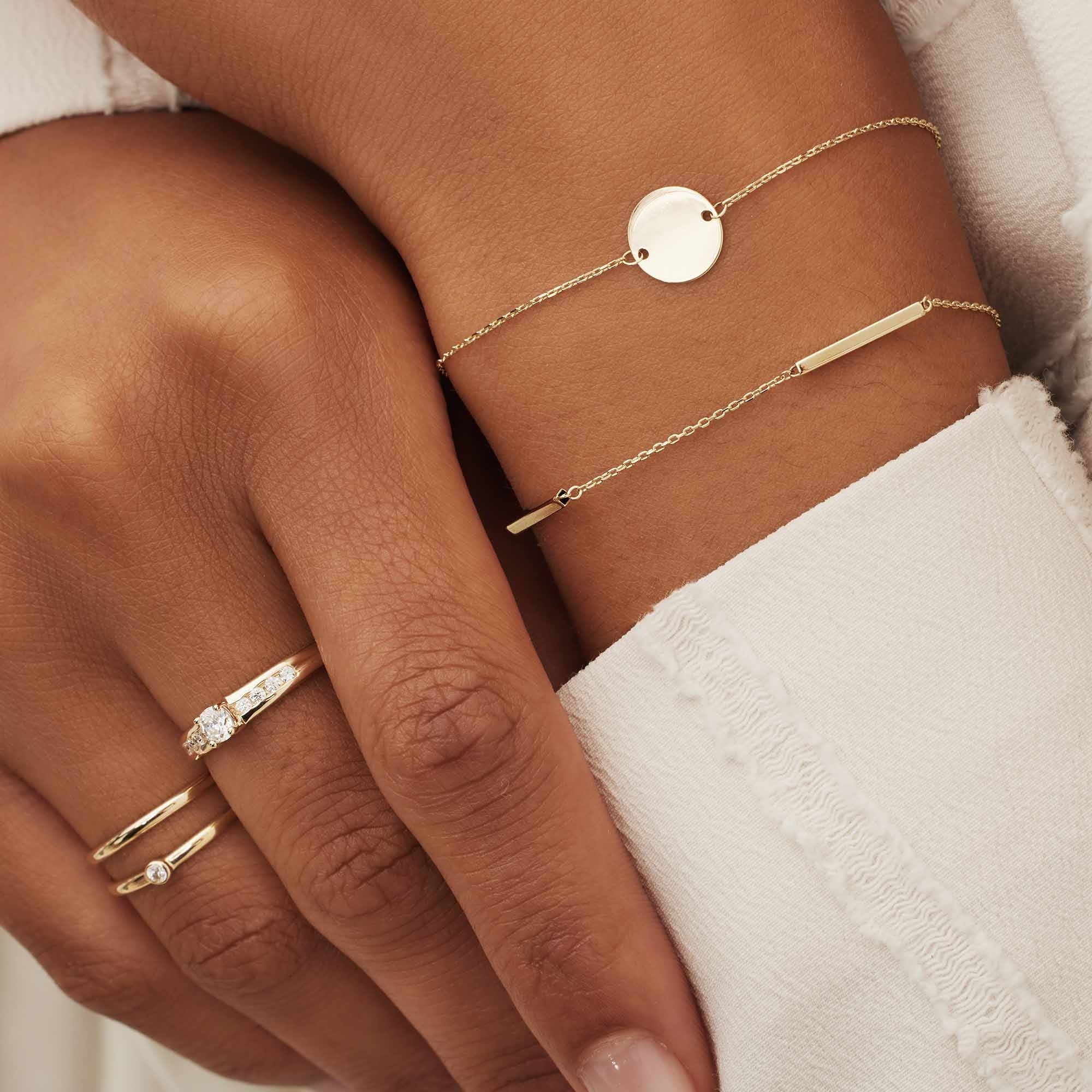 Le Marais Jeanne 14 karat gold bracelet with coin - Image 4