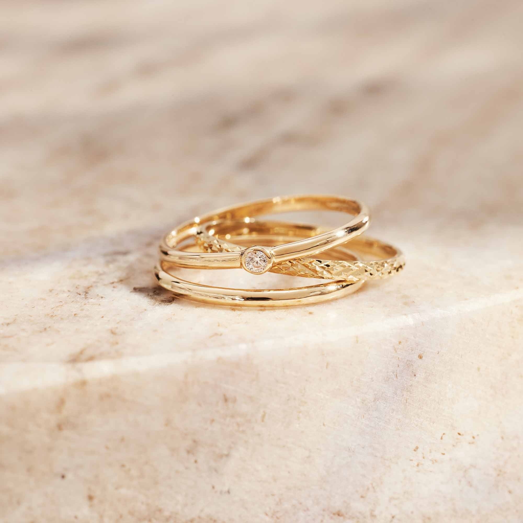 Rivoli Aélys 14 karat gold stacking ring with zirconia stone - Image 5