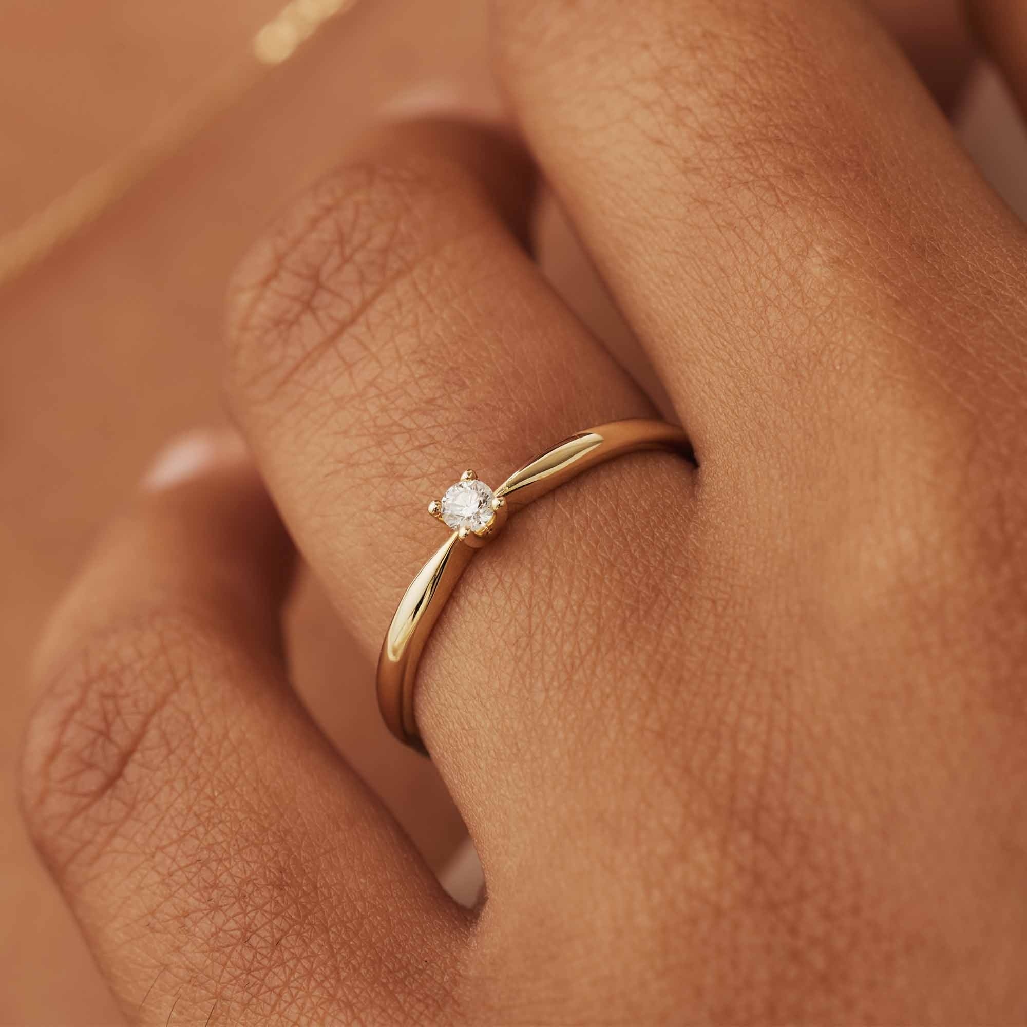 De la Paix Céline 14 karat gold ring with diamond 0.05 carat - Image 2
