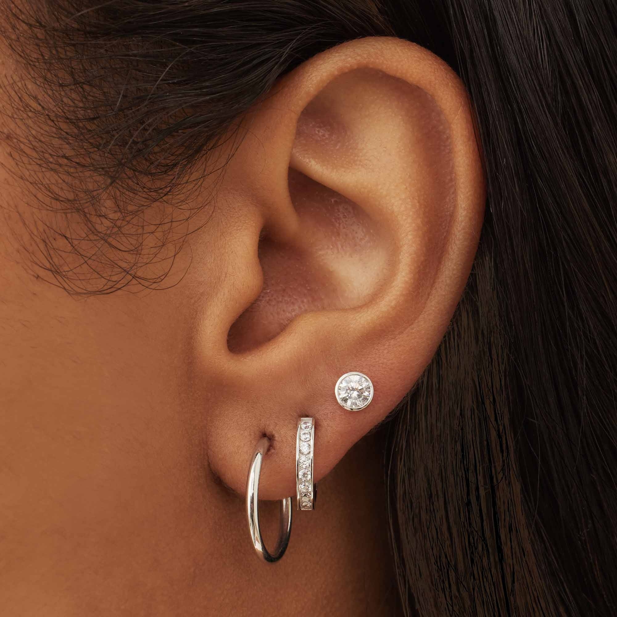 Saint Germain Cerise 14 karat white gold hoop earrings (18 mm) - Image 2
