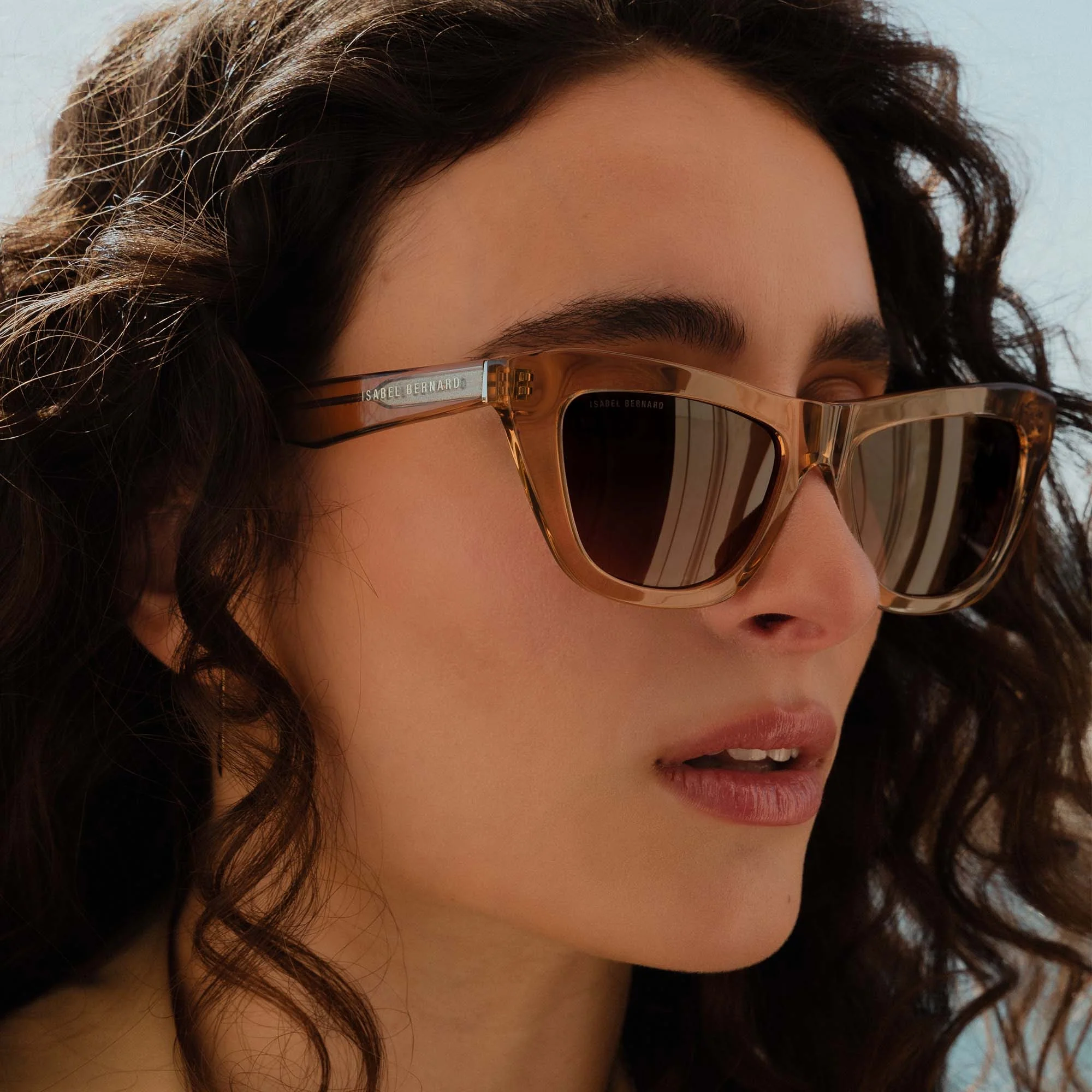 La Villette Roselin transparent beige cat eye sunglasses - Image 2