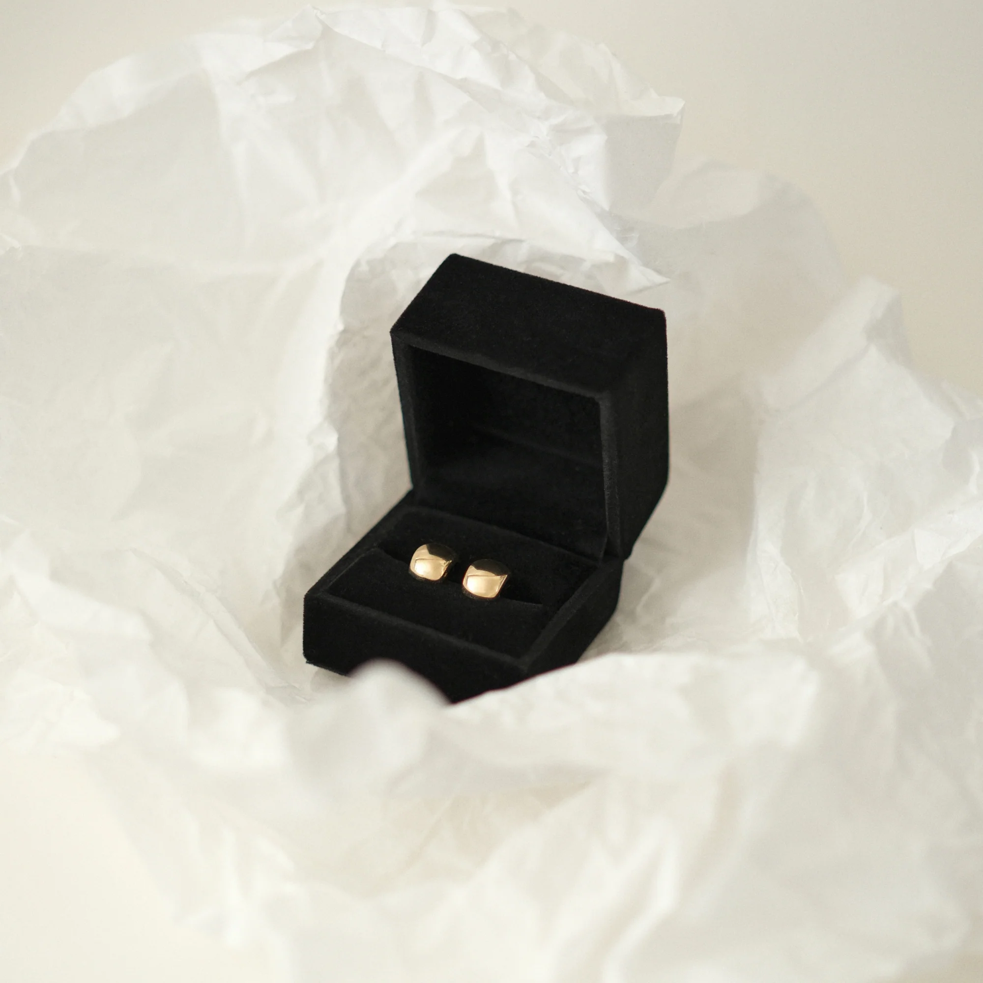 Cadeau d'Isabel black luxury ring box - Image 2