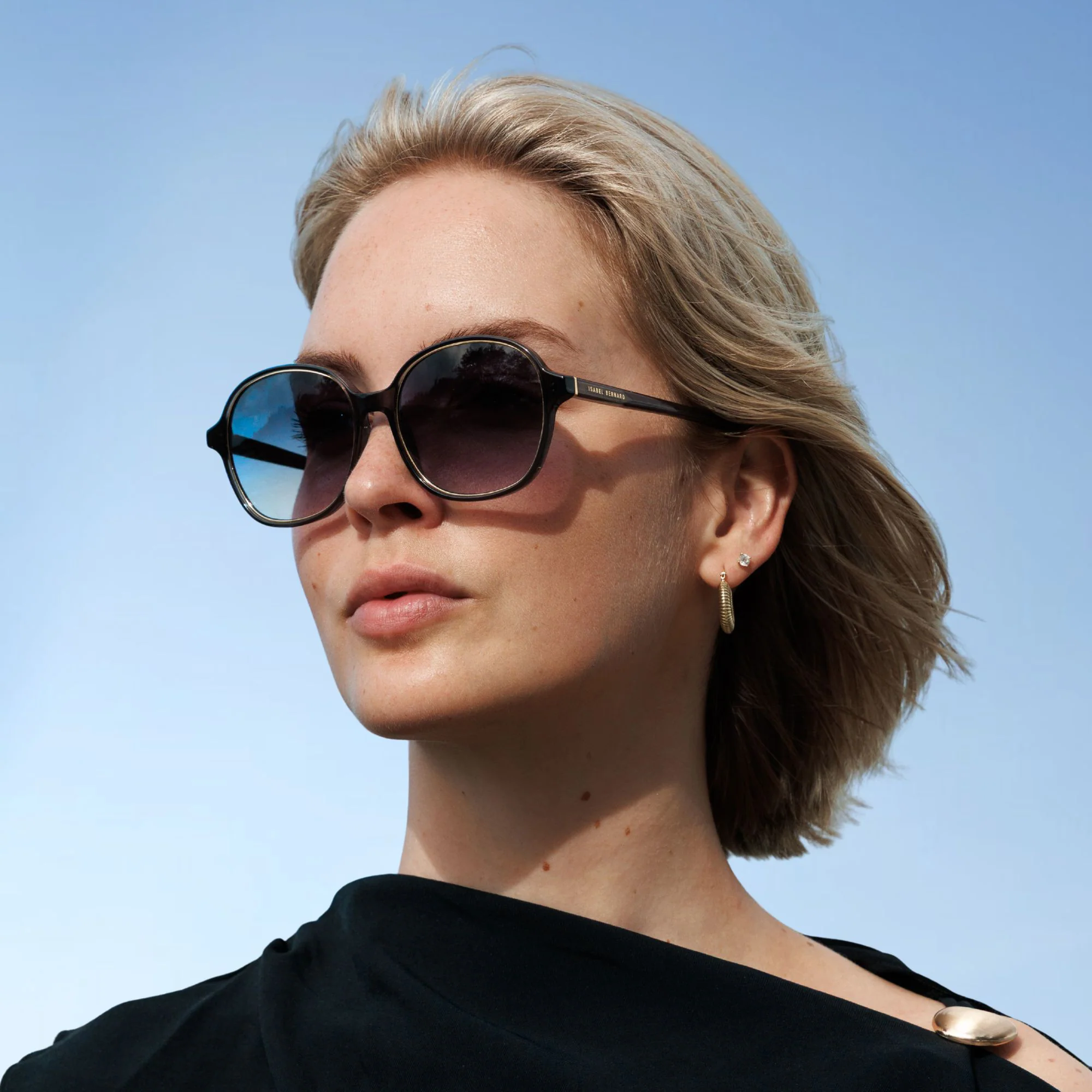 La Villette Eva transparent grey oval sunglasses with blue lenses - Image 2